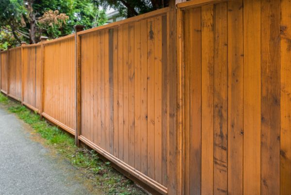 Yard Fence Restoration